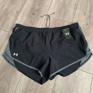 Under Armour fly by2.0 shorts for woman NWT